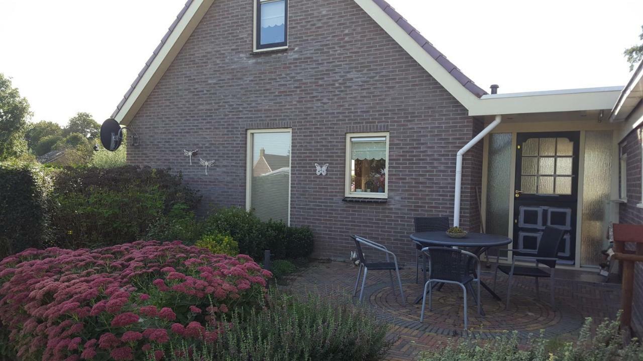 Vakantiehuis De Wilgenhof Wetering Exterior photo